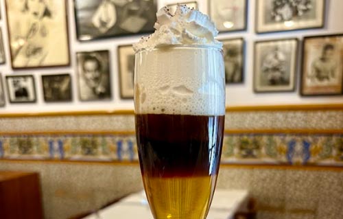 Café irlandais au Restaurant Ca L'Estevet, cocktail maison à Barcelone